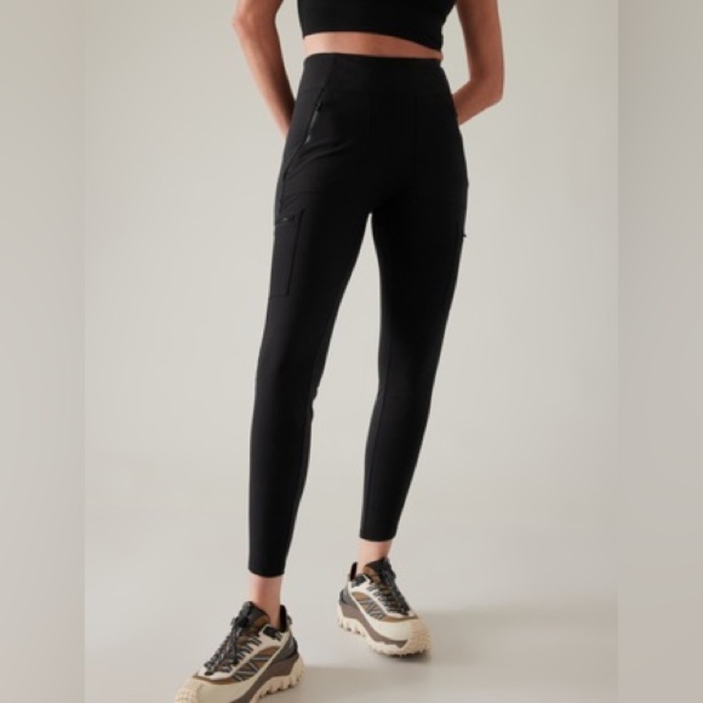 Athleta Headlands Hybrid Cargo Pants